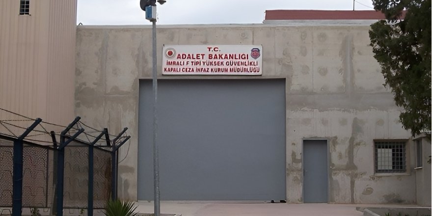 AK Parti, İmralı ziyaretine yeşil ışık yaktı