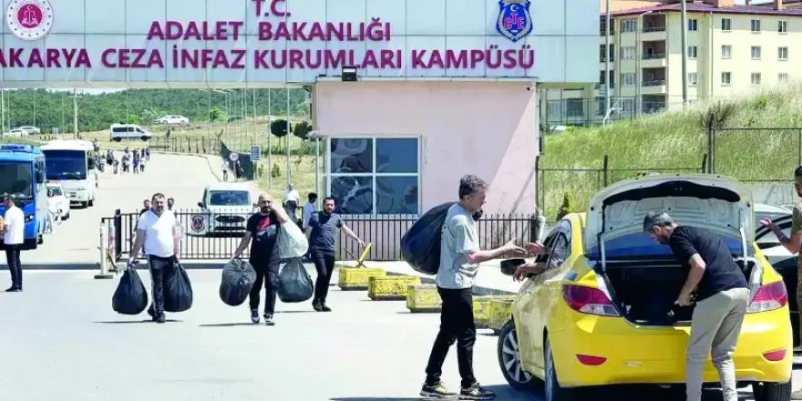 55 bin mahkuma tahliye yolu açıldı