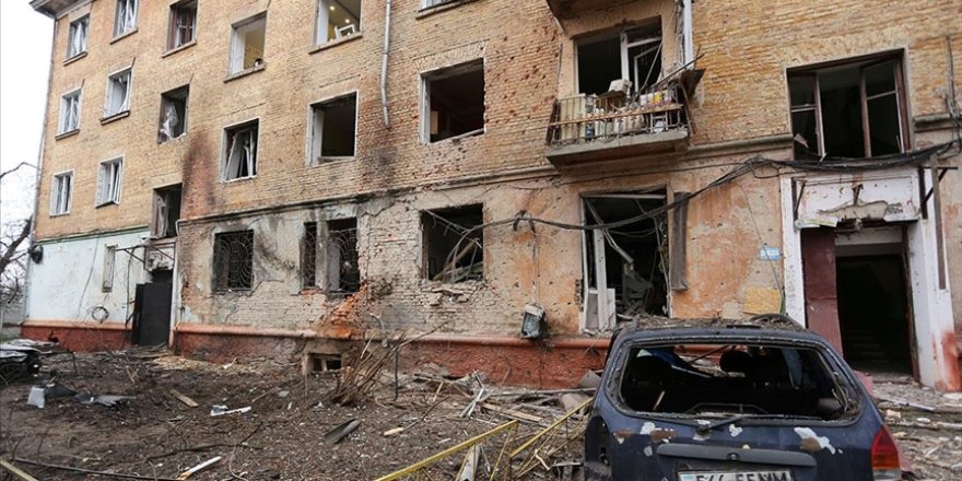 Zelenskiy, Rusya'nın 30 füze ve 450'den fazla İHA ile saldırı düzenlediğini bildirdi