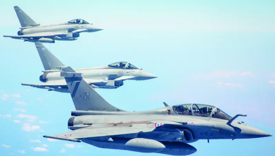 İngiliz uçakları soykırımın gözü