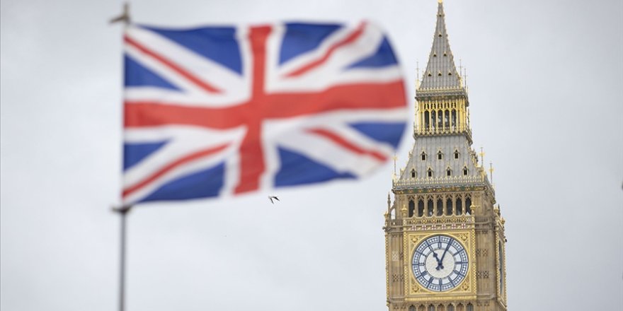 Rapor: İngiltere'de milyonlarca Müslüman, vatandaşlıktan çıkarılma riskiyle karşı karşıya