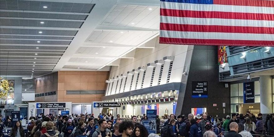 ABD, seyahat yasağı bulunan ülkeler arasına Suriye ile Filistin'i de ekledi