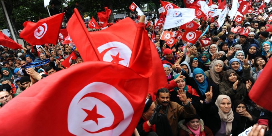 Ortadoğu İntifadaları Arap ülkelerini zayıflattı mı?