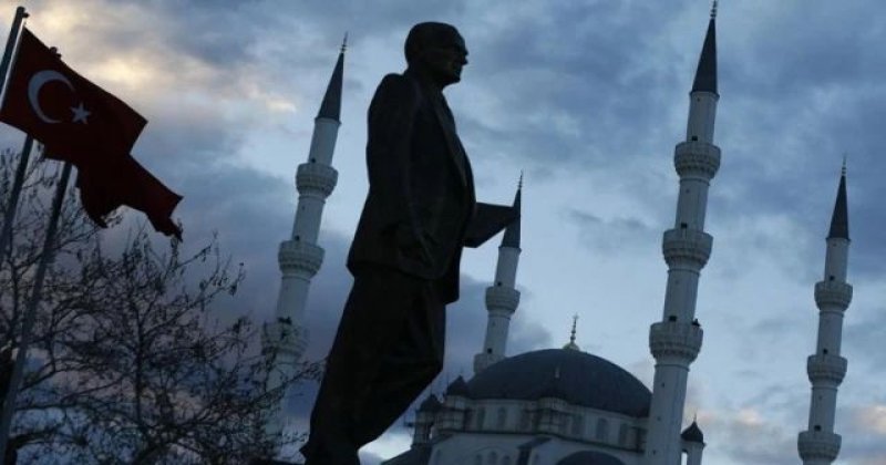 Din ve Dindarla edilen kavga kime ne kazandırır?