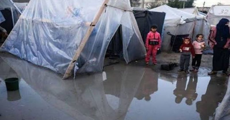 Gazze'de 29 günlük bebek soğuğa yenik düştü