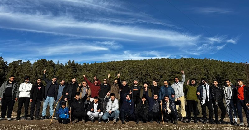 Özgür-Der Gençliği Bolu’da kamp yaptı