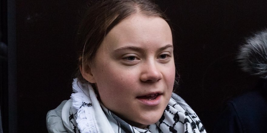 İklim aktivisti Greta Thunberg, Londra'daki Filistin yanlısı eylemde gözaltına alındı
