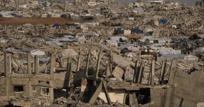 İşgal rejimi "Sarı Hat" arkasında binaları havaya uçuruyor