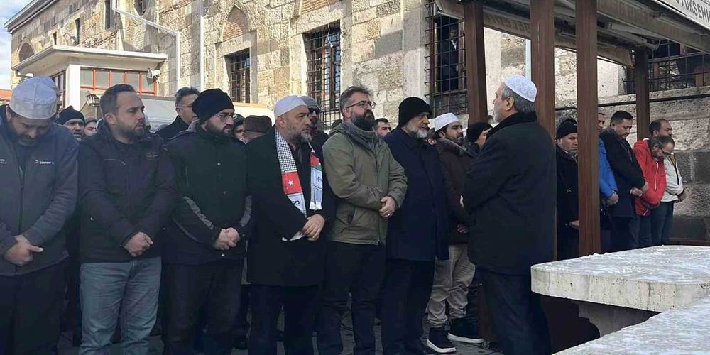 Konya'da Ebu Ubeyde için gıyabi cenaze namazı kılındı