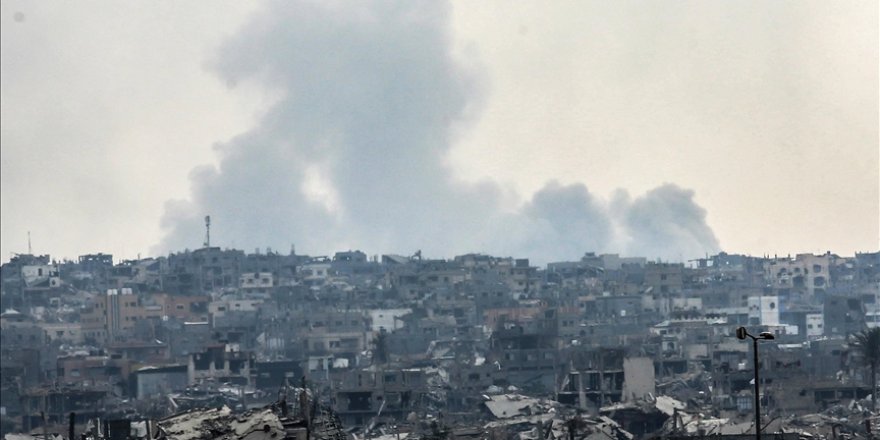 Soykırımcı İsrail ordusu Gazze Şeridi'nin çeşitli bölgelerine saldırılar düzenledi