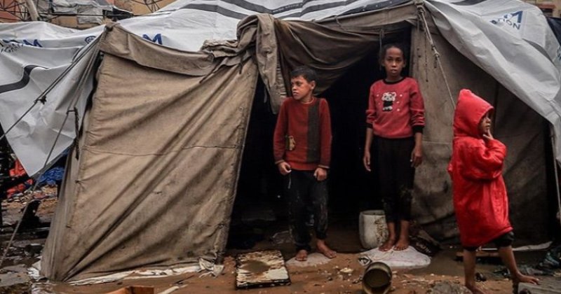 Gazze’deki 135 bin çadırdan 127 bini barınmaya elverişsiz hale geldi