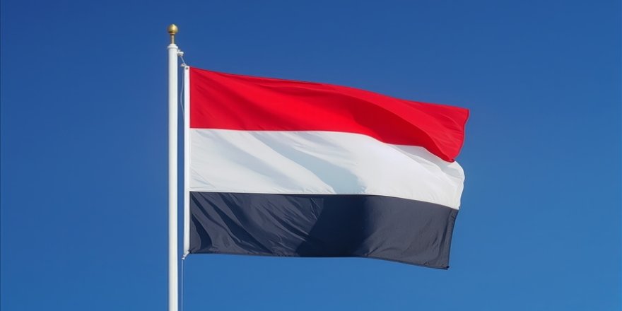 Yemen'de Başbakan Bin Brik görevinden ayrıldı, yerine Dışişleri Bakanı Zindani getirildi