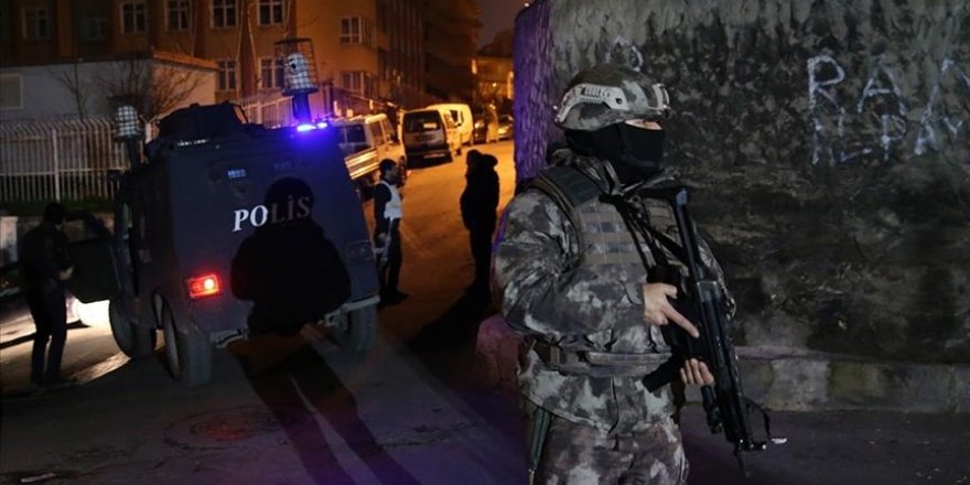 İstanbul'da DHKP-C operasyonunda 4 zanlı yakalandı