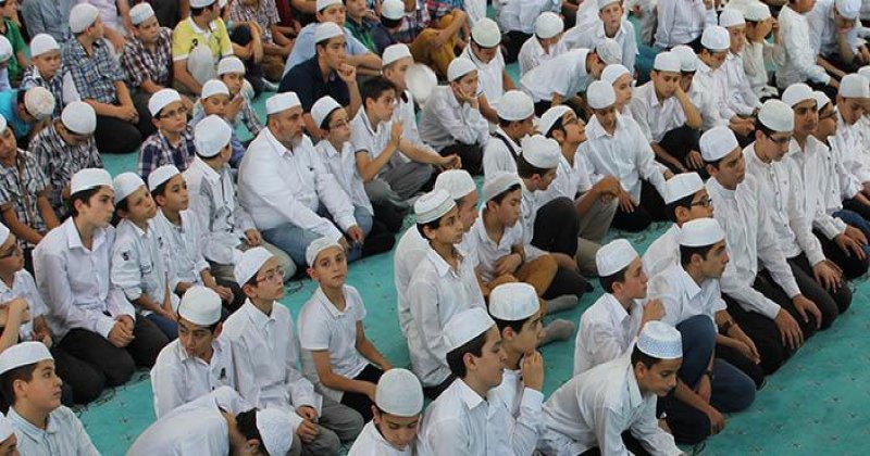 Genç kuşaklarını ihmal edenler, geleceklerini imha ederler!