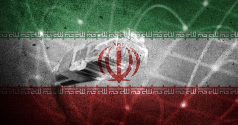 İran'da internet kesintisi 400 saattir devam ediyor