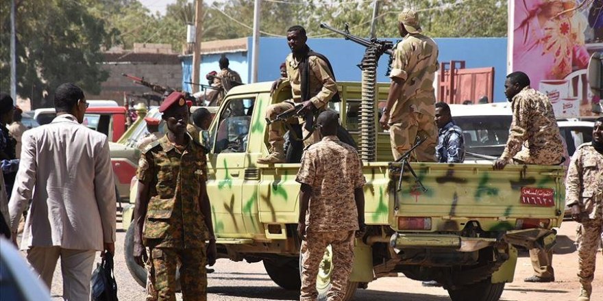 Batı Afrika'da sessiz güç mücadelesi: Zincirleme darbeler