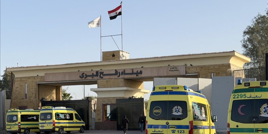 Filistin Kızılayı: Refah Sınır Kapısı üzerinden yapılacak hasta ve yaralı tahliyesi askıya alındı