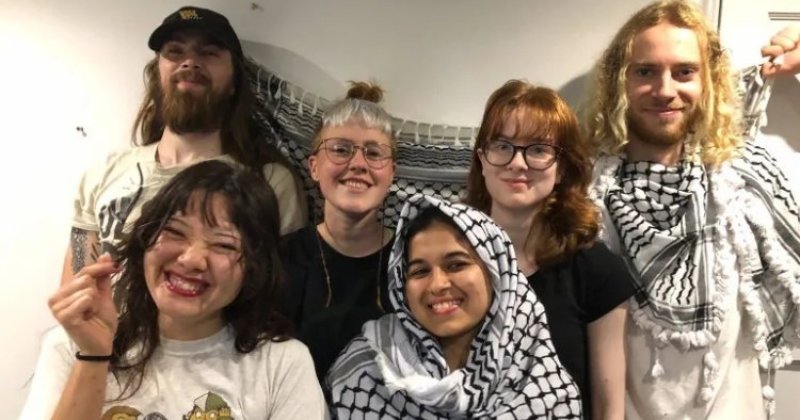 İngiltere’de siyonist silah devini hedef alan aktivistler beraat etti