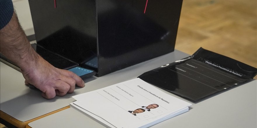 Portekiz'de Sosyalist Parti'nin adayı Antonio Jose Seguro cumhurbaşkanı seçildi