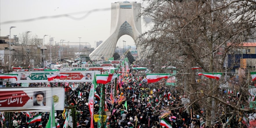 İran'da toplumsal dinamikler: Mevcut durum ve eğilimler