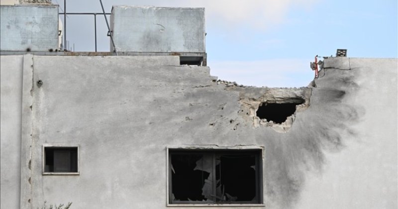 İşgalci İsrail ordusu, Lübnan'ın doğu ve güney bölgelerine saldırılar düzenledi