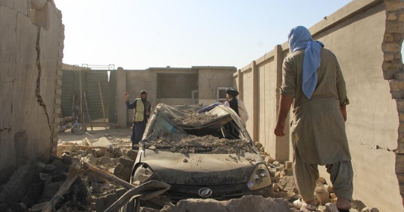 ABD kuklası Pakistan Afganistan İslam Emirliği’ne saldırdı!