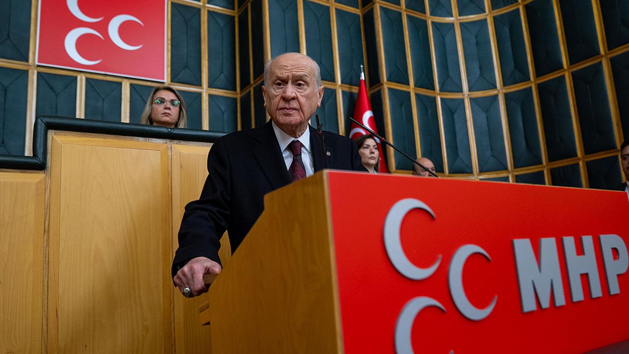 Bahçeli: “Allah'a iman etmek gericilikse, biz de bal gibi, buz gibi gericiyiz!”