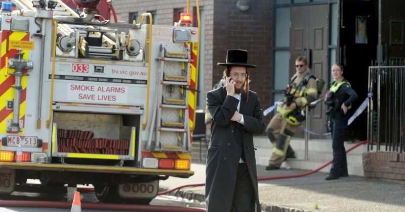 Avustralya'daki sinagoglarda Filistinlilere ait toprakların pazarlanmasına tepki