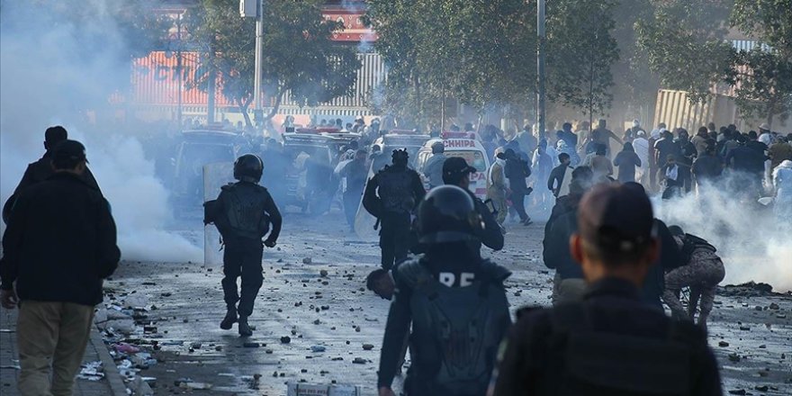 Pakistan'ın Skardu kentinde sokağa çıkma yasağı ilan edildi