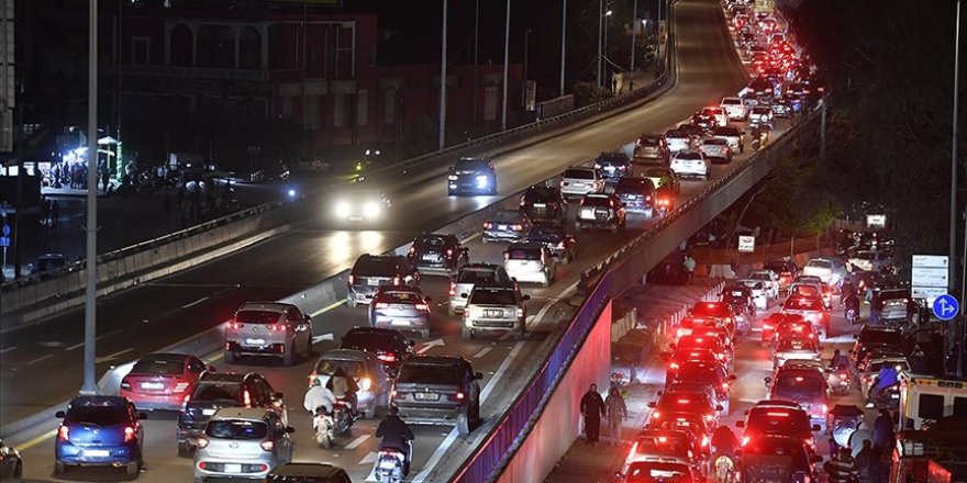 İsrail’in saldırıları sonrası Lübnan’da göç başladı