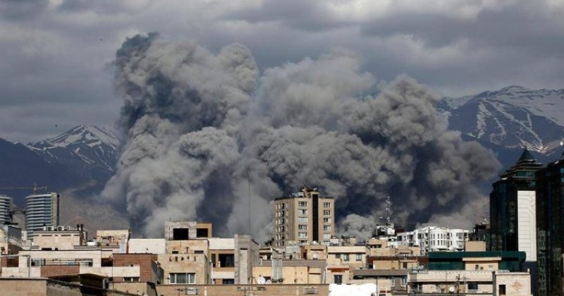 İran'da saldırılarda hayatını kaybedenlerin sayısı 787'ye yükseldi