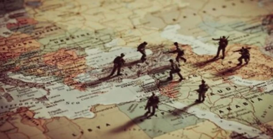 ​​​​​​​Kimi bıçağı tuttu, kimi kapıyı açtı, kimi içerideki bağı çözdü, kimi yaraya tuz bastı