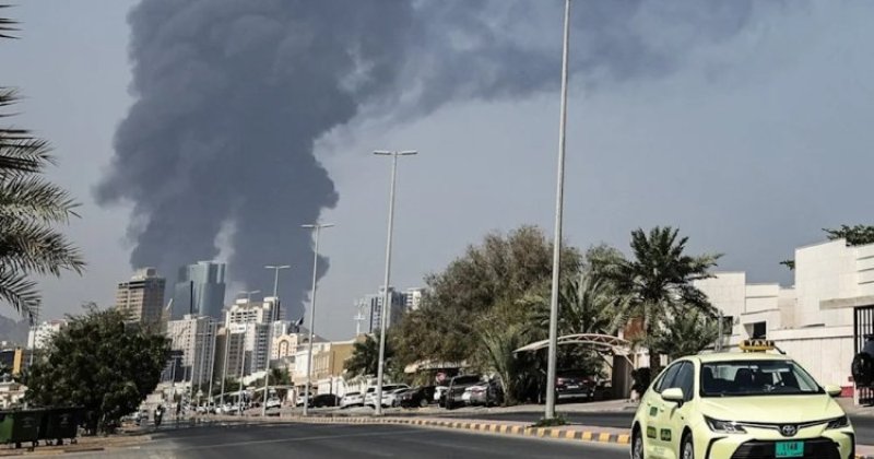 BAE ve Bahreyn’de ABD bankaları ve petrol tesisleri vuruldu