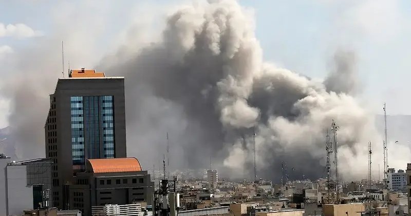 İran Kızılayı: ABD-İsrail saldırılarında 36 bin 593 sivil birim hasar gördü