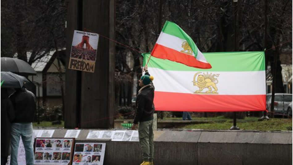 Neden sadece savaş isteyen diasporanın seslerini duyuyoruz?