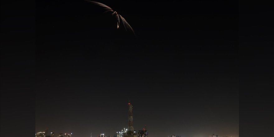 Tel Aviv’de 2 Siyonist, İran'ın misilleme saldırısında öldü