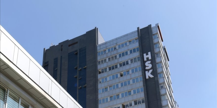 HSK Kararnamesiyle 12 hakim ve savcının görev yeri değişti