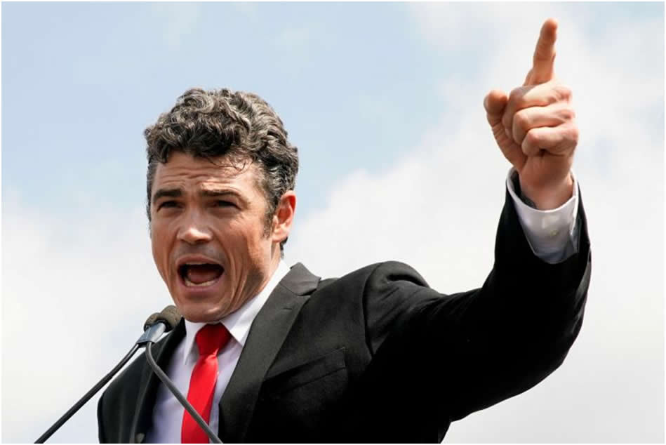 Kent’in uyarısı: Gerçek, savaş makinesinden kaçtığında