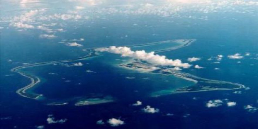 İran, 4 bin km uzaktaki Diego Garcia üssüne füze fırlattı