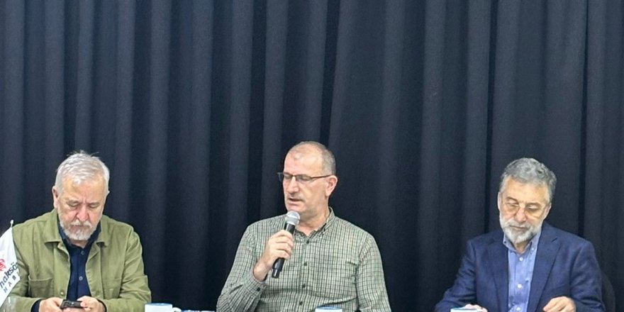 “Resmi İdeolojiyi Aşmanın İmkanları” başlıklı panel Başakşehir’de yapıldı