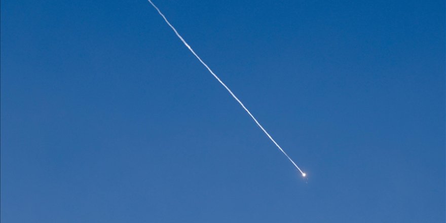 İran'ın Körfez ülkelerindeki ABD hedeflerine yönelik saldırıları sürüyor