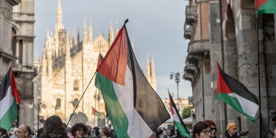Filistinli esirleri hedef alan "idam yasası" İtalya'da protesto edildi