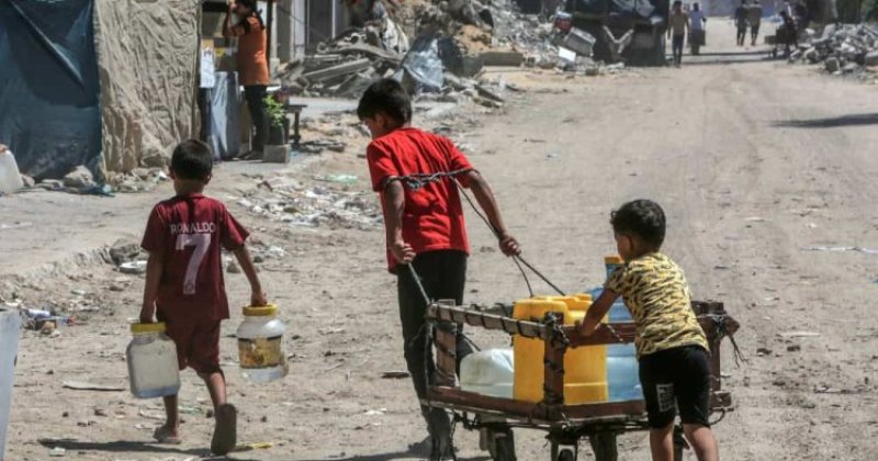 Katil İsrail saldırısı nedeniyle Gazze'de 500 bin kişi içme suyundan mahrum kaldı
