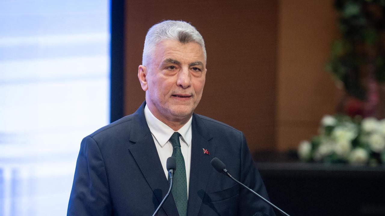 Bakan Bolat: Helal sektörünün 3,5 trilyon dolara ulaşması bekleniyor