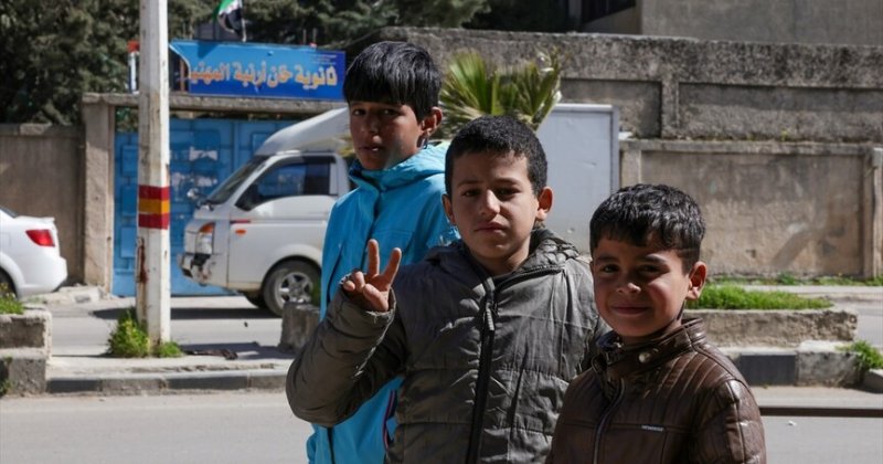İsrail-İran gerilimi Suriye'de binlerce öğrenciyi okullarından mahrum etti