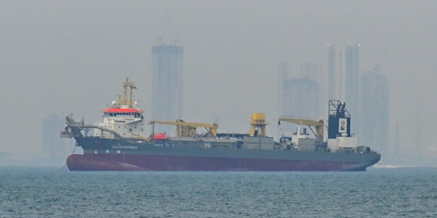 İran basını: İsrail’in Lübnan'a saldırması nedeniyle Hürmüz Boğazı'ndan geçişler durduruldu