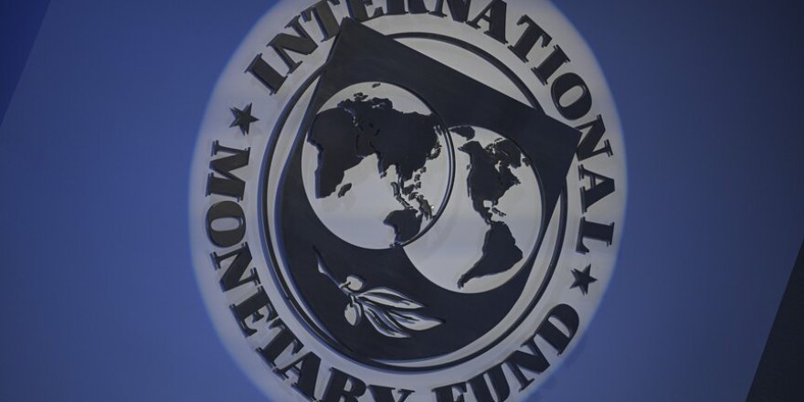 IMF, küresel ekonomik büyüme tahmininde aşağı yönlü revizyonun sinyalini verdi