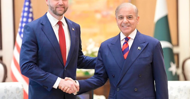 ABD Başkan Yardımcısı Vance ve heyeti İran görüşmeleri için İslamabad'da