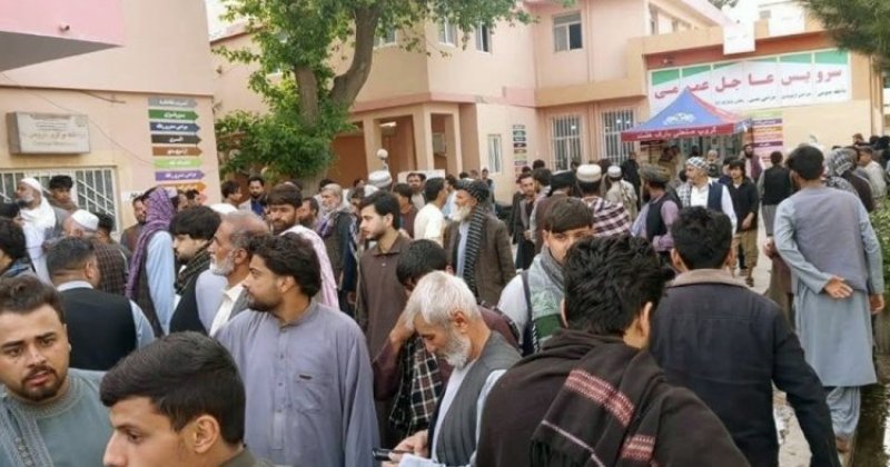 Afganistan'da piknik yapan sivillere ateş açıldı