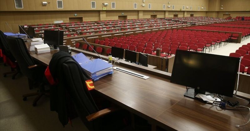 Çekmeköy'de öğretmenini bıçaklayarak öldüren lise öğrencisi hakkında 126 yıla kadar hapis istemi